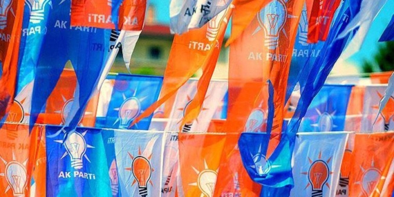 AKP’de 22 İlçe Başkanı Görevden Alındı