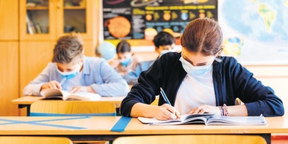 'COVID-19'lu öğrenci okula gidebilir' 12 ‘COVID-19’lu öğrenci okula gidebilir’