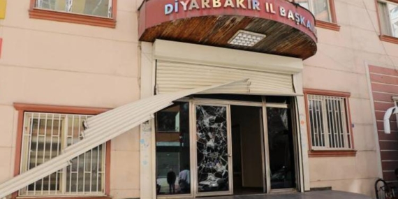 Diyarbakır’da HDP’ye Operasyon!
