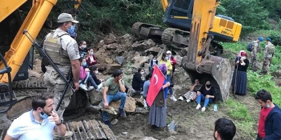 Ordu'da Halkın HES'e Karşı Zaferi 8 Ordu’da Halkın HES’e Karşı Zaferi