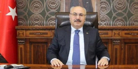 İzmir Valisi’nden Deprem Açıklaması