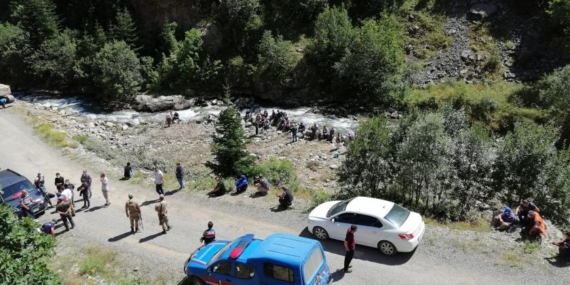 Artvin’deki HES projesi İl Genel Meclisinde AKP ve MHP oylarıyla onaylandı 7 Artvin’deki HES projesi İl Genel Meclisinde AKP ve MHP oylarıyla onaylandı