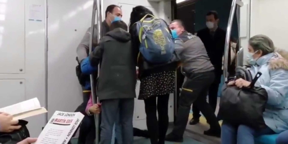 Marmaray’da güvenlikçilerden çocuklara şiddet: Vatandaş müdahale etti