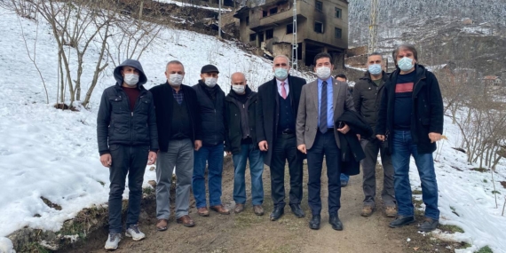 CHP Heyeti Araklı yangın bölgesinde…CHP’li Kaya: Felaketler üzerinden siyaset olmaz…