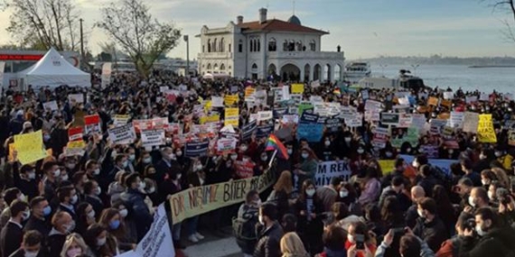 Boğaziçi Üniversitesi Öğrencileri Kadıköy'de 10 Boğaziçi Üniversitesi Öğrencileri Kadıköy’de