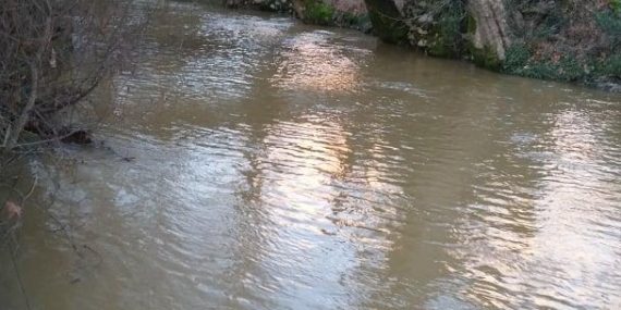 HES yüzünden su kaynağının dibinde iki gün susuz kaldılar 5 HES yüzünden su kaynağının dibinde iki gün susuz kaldılar