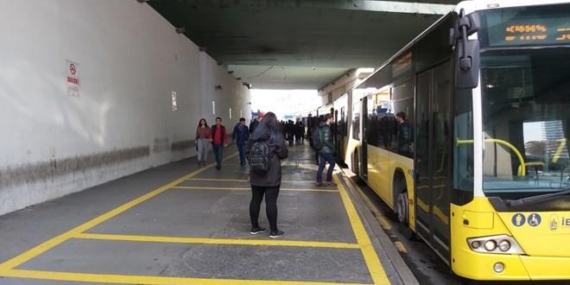 İstanbul'da toplu taşıma yasağı esnetildi 7 İstanbul’da toplu taşıma yasağı esnetildi