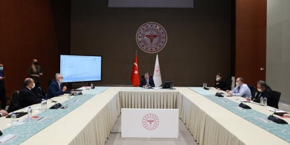 Fahrettin Koca açıkladı. Kısıtlamalar kalkacak mı ? 2 Fahrettin Koca açıkladı. Kısıtlamalar kalkacak mı ?