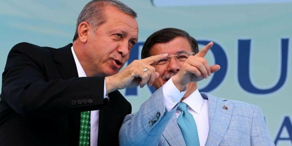 Davutoğlu: "Erdoğan ve Ekibi Türkiye'ye Operasyon yaptı" 8 Davutoğlu: “Erdoğan ve Ekibi Türkiye’ye Operasyon yaptı”