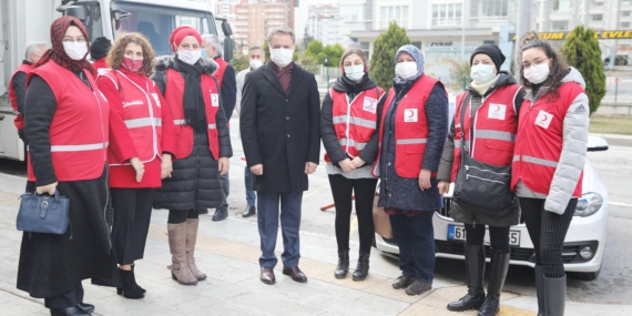 Başkan Deveci’den Gençlere Kan Bağışı Çağrısı: “Kan Vermek Hayat Kurtarıyor” 9 Başkan Deveci’den Gençlere Kan Bağışı Çağrısı: “Kan Vermek Hayat Kurtarıyor”