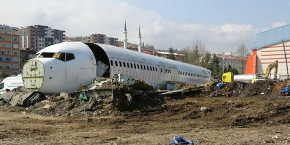 Trabzon'da Pistten Çıkan Uçak, Pide İmalatına Dönüştürülecek 4 Trabzon’da Pistten Çıkan Uçak, Pide İmalatına Dönüştürülecek