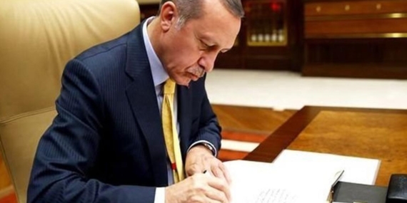 Resmî Gazete’de yayımlandı: 10 büyükelçi merkeze çekildi, 13 ülkeye yeni büyükelçi atandı! 2 Resmî Gazete’de yayımlandı: 10 büyükelçi merkeze çekildi, 13 ülkeye yeni büyükelçi atandı!