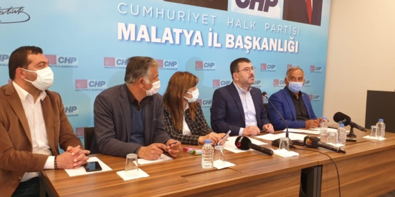 CHP’li Ağbaba'dan “İLTİCA” Açıklaması: “AK Partili Belediye İnsanların Yurtdışına Kaçmasına Aracılık Edip Suç İşledi" 9 CHP’li Ağbaba’dan “İLTİCA” Açıklaması: “AK Partili Belediye İnsanların Yurtdışına Kaçmasına Aracılık Edip Suç İşledi”