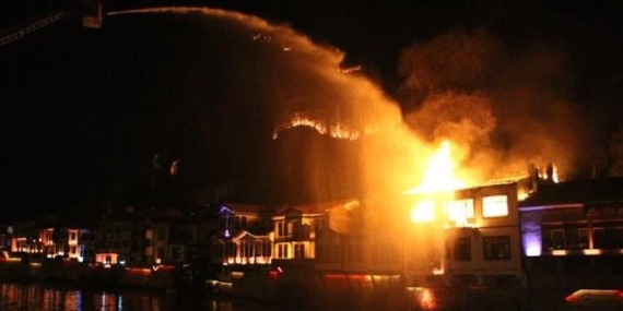 Amasya’da tarihi konakta yangın