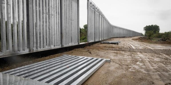 AB, göçmenlere karşı harekete geçti: Türkiye – Yunanistan sınırına dijital bariyer!