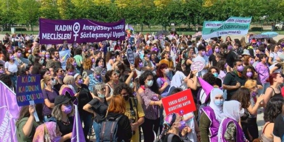 ”İstanbul Sözleşmesinden Vazgeçmiyoruz”