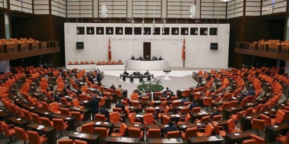 CHP'nin Mafya Devlet İlişkilerini Araştırma Önergesi Reddedildi! 8 CHP’nin Mafya Devlet İlişkilerini Araştırma Önergesi Reddedildi!