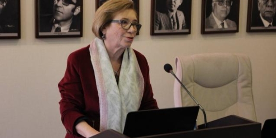 Akademisyen ve yazar Yıldız Ecevit hayatını kaybetti