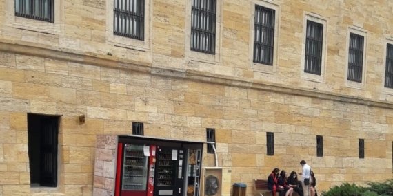 Anıtkabir’de Otomatlar Kaldırılıyor