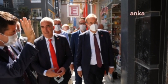Trabzonlu balıkçılar liman taleplerini CHP ekonomi masasına anlattı 12 Trabzonlu balıkçılar liman taleplerini CHP ekonomi masasına anlattı