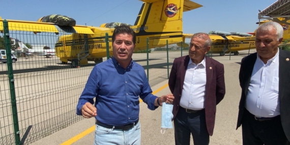 ''Ciğerlerimiz Yanarken, Uçaklar Neden Pistte Tutuluyor?'' 6 ”Ciğerlerimiz Yanarken, Uçaklar Neden Pistte Tutuluyor?”