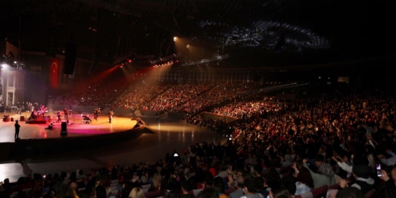 KÜÇÜKÇEKMECE’DE 29 EKİM COŞKUSU…