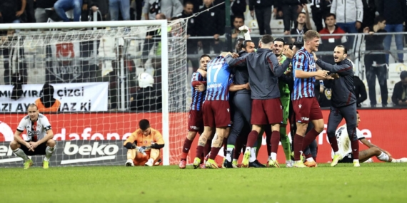 FIRTINA KOPTU! KARTAL YALPALADI…