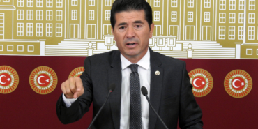 CHP’Lİ AHMET KAYA ÇOK SERT ÇIKTI. 1 CHP’Lİ AHMET KAYA ÇOK SERT ÇIKTI.
