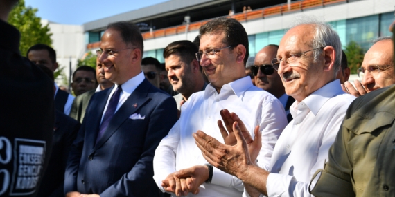 KILIÇDAROĞLU’NDAN BEYLİKDÜZÜ’NE ZİYARET 9 KILIÇDAROĞLU’NDAN BEYLİKDÜZÜ’NE ZİYARET