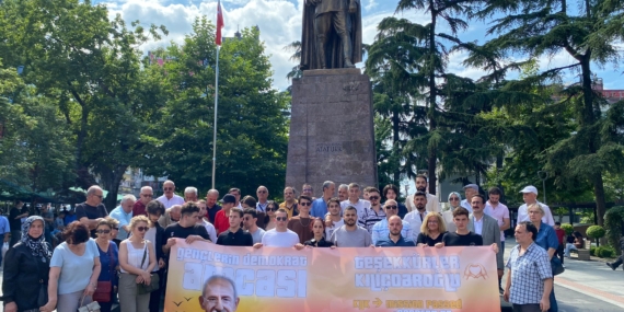 TRABZONLU GENÇLERDEN AKP’YE ÇAĞRI!