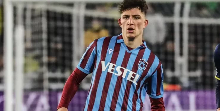 TRABZONSPOR'UN GENÇ YILDIZI,AJAX'A GİTTİ 53 AHMETCAN