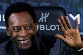 FUTBOLUN EFSANESİ YAŞAMINI YİTİRDİ 4 PELE