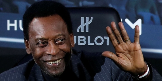 FUTBOLUN EFSANESİ YAŞAMINI YİTİRDİ