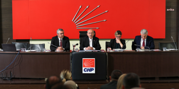 CHP PARTİ MECLİSİ,KILIÇDAROĞLU'NA TAM YETKİ VERDİ. 2 CHP PARTİ MECLİSİ,KILIÇDAROĞLU’NA TAM YETKİ VERDİ.
