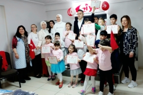 23 NİSAN, ÇOCUKLARI BULUŞTURDU 59 23 Nisan Giyad 1